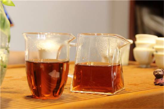 黑茶的香，是透心的香；黑茶的功效，是健康的养生秘决(图1)